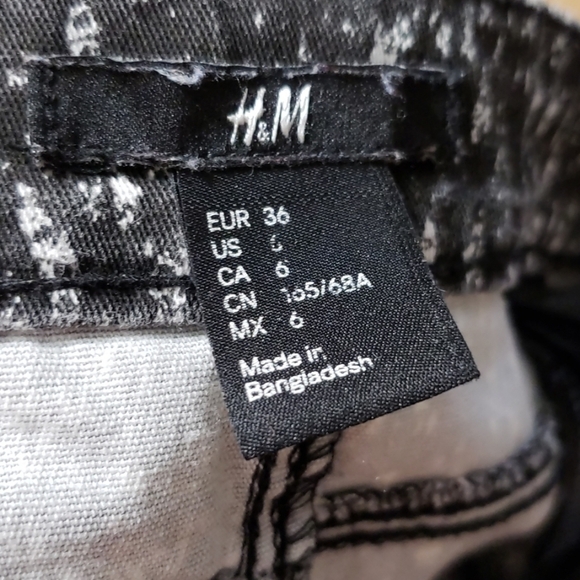 H&M Black & White Speckled Jeans - Picture 3 of 8